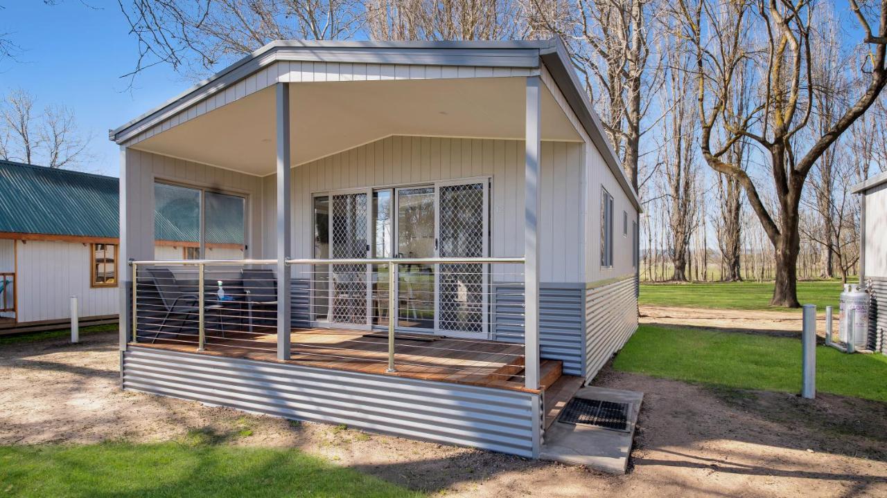 Colac Colac Caravan Park Corryong Buitenkant foto