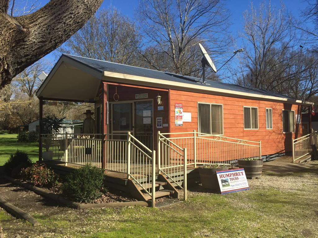 Colac Colac Caravan Park Corryong Buitenkant foto