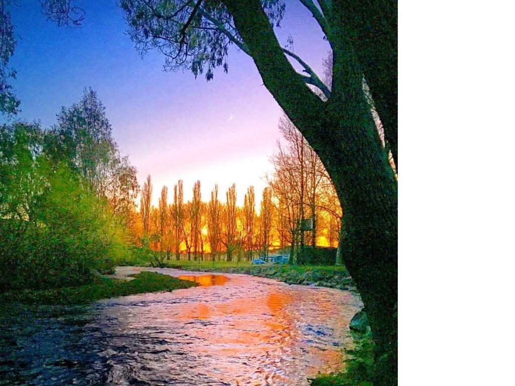 Colac Colac Caravan Park Corryong Buitenkant foto