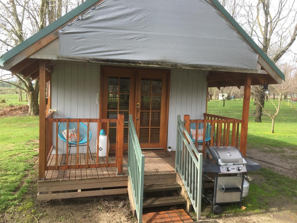 Colac Colac Caravan Park Corryong Buitenkant foto